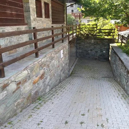 Hyggelig Chalet In Champoluc Alpesi faház *
